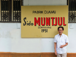 Mengintip Syuting Sejarah Jamu Tolak Angin Sido Muncul di Yogya