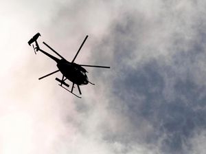 Helikopter Militer AS Mendarat Darurat di Halaman Hotel di Jepang Helikopter Militer AS Mendarat Darurat di Halaman Hotel di Jepang
