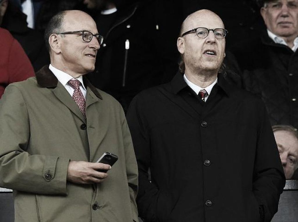Avram Glazer Beri Garansi MU Tak Akan Pelit Belanja Avram Glazer Beri Garansi MU Tak Akan Pelit Belanja