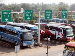 1,5 Juta Sopir Bus cs Nganggur Gara-gara Corona