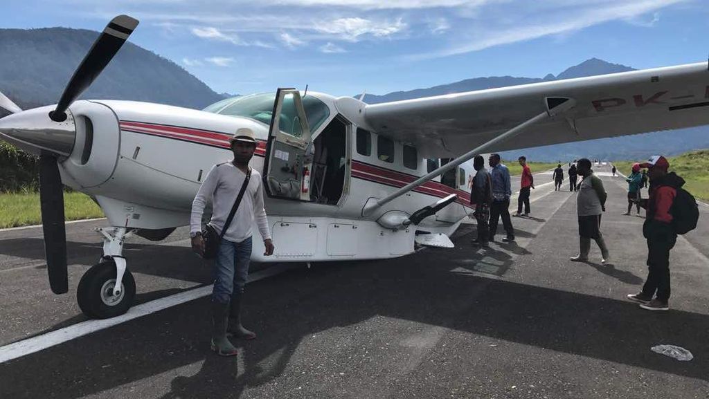 Pesawat MAF Tergelincir di Puncak Papua