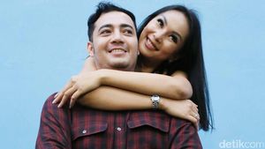 Kalina Pamer Kemesraan dengan Sang Suami