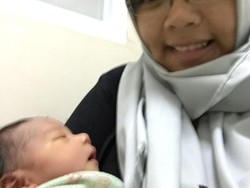 Ramadan Berkesan bagi Bagea Aulia: Dihadiahi Allah Anak Pertama