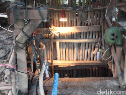 Asa di Tambang Batu Akik Kalimaya