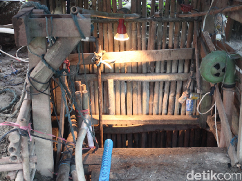Asa di Tambang Batu Akik Kalimaya