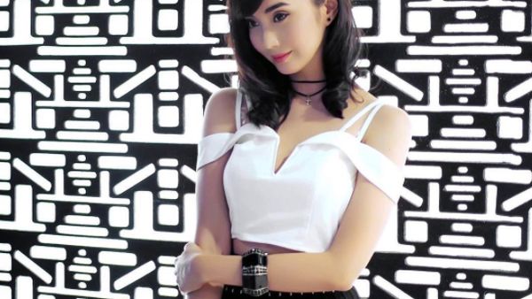 Intim dengan Alodia, Cosplayer Seksi yang Bikin Kepincut