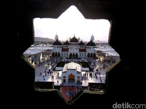 Sabyan Gambus Meriahkan Perayaan HUT Ke-814 Banda Aceh