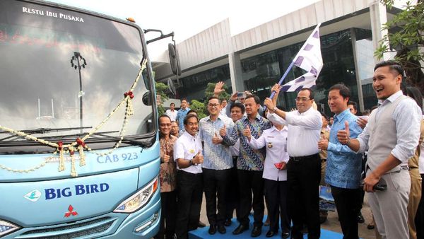 Blue Bird Dukung Program Jabodetabek Airport Connexion