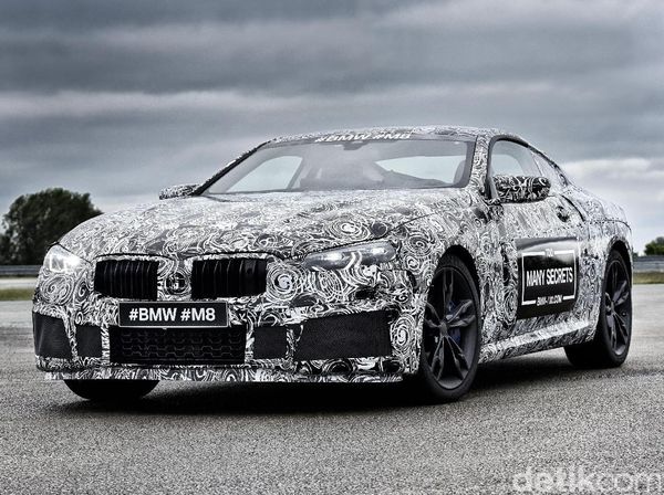 Versi Ngebut BMW Seri 8
