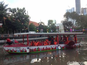 Bus Air Sawunggaling di Kalimas Belum Beroperasi, Mengapa? Bus Air Sawunggaling di Kalimas Belum Beroperasi, Mengapa?
