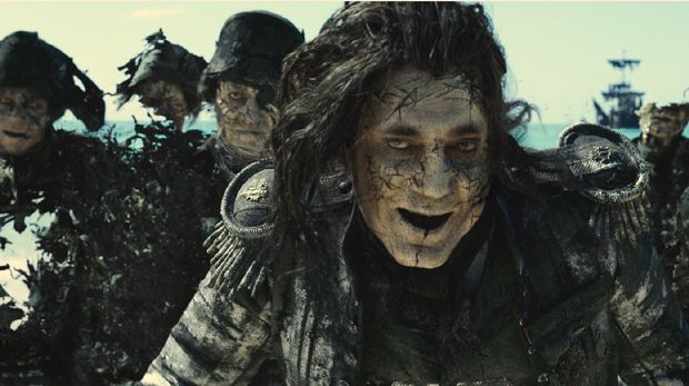 CAPTAIN SALAZAR(Javier Bardem)