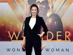 Lynda Carter Bakal Bintangi Wonder Woman 2?
