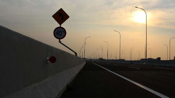 Tol Becakayu Rute Jakasampurna-Kp Melayu Operasi Juli 2017