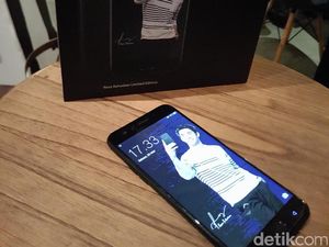Oppo F3 Punya Edisi Spesial Reza Rahadian, Cuma 600 Unit! Oppo F3 Punya Edisi Spesial Reza Rahadian, Cuma 600 Unit!