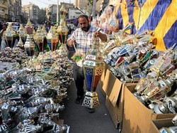 Dari Nyekar Sampai Piknik, Aneka Tradisi Ramadan dari Berbagai Negara