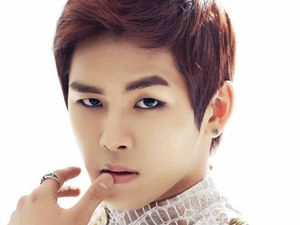 Hengkang dari INFINITE, Hoya Tulis Permintaan Maaf untuk Fans Hengkang dari INFINITE, Hoya Tulis Permintaan Maaf untuk Fans