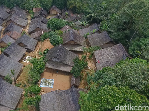 Dari Ojek Onglin sampai Miryam E-KTP di Baduy