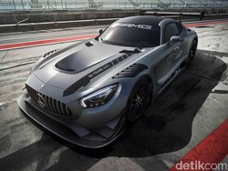 Yang Spesial dari Mercedes-AMG di Hari Jadinya Ke-50