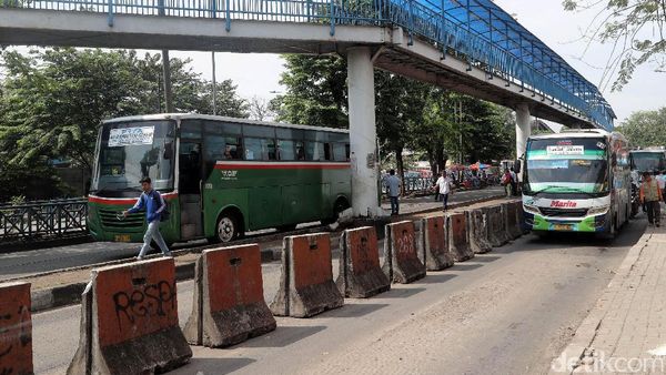 Rekayasa Lalu Lintas Bus AKAP di Terminal Kampung Rambutan