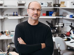 Kisah Bapak Android: Ditolak Samsung dan Berlabuh ke Google