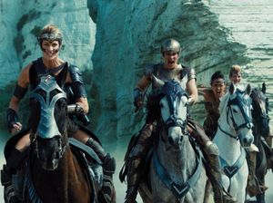 Lagu To Be Human dari Sia Jadi Soundtrack Film Wonder Woman