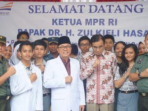 Jurus Ketua MPR Kenalkan Pancasila untuk Generasi Milenial Jurus Ketua MPR Kenalkan Pancasila untuk Generasi Milenial