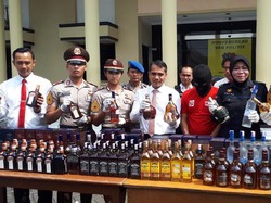 Pria ini Diamankan Jual Miras Diduga Palsu Lewat Media Sosial