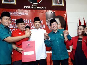 Gus Ipul Ambil Formulir Pendaftaran Cagub Jatim di PDIP