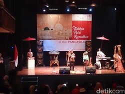 Anggota DPR Hingga Budayawan Berpuisi di Hari Lahir Pancasila