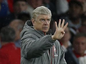 Saran agar Arsenal Juara: Pertahankan Sanchez dan Oezil, Beli Lacazette dan Mbappe