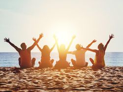 Hai Traveler, Ini Lho Tanggal Merah dan Hari Libur di 2018