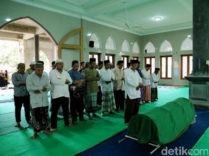 Firda Razak Tenangkan 2 Anak Yana Zein Kala Keluarga Ribut-ribut Agama