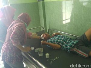 Salah Buka Pintu, Seorang Pria Terjatuh dari Kereta Api di Demak