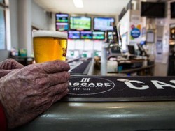 Anak Muda Australia Minum Lebih Sedikit Alkohol