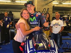 Ini Dia Pacar Baru Maverick Vinales Ini Dia Pacar Baru Maverick Vinales