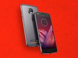 Moto Z2 Play Meluncur, Lebih Tipis dan Ringan
