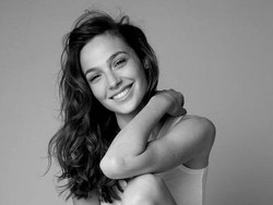 Foto: Kecantikan Alami Gal Gadot Si Wonder Woman Meski Tanpa Makeup