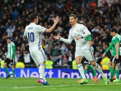 Ronaldo Ingin James Bertahan di Madrid, tapi...