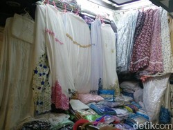 Beli Mukena Katun Sutra di Tanah Abang, Dapat Bonus Tas Cantik