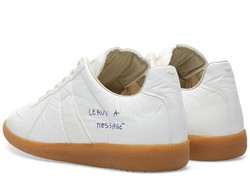 Sneakers Rp 6 Jutaan Ini Dibuat untuk Dicoret-coret