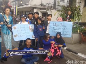 Aksi Sosial Warga Cimenyan, Galang Dana untuk Agus Penderita Kanker Tulang Aksi Sosial Warga Cimenyan, Galang Dana untuk Agus Penderita Kanker Tulang