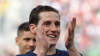 Salah satu pemain baru Bayern di lini tengah, Sebastian Rudy, yang digaet dari Hoffenheim. Rudy pun juga bisa bermain sebagai bek (Foto: AFP PHOTO / Amelie QUERFURTH)