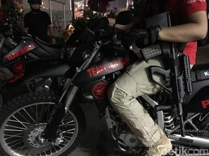 Palak Sopir Angkot di Depok, 2 Pemuda Beratribut Ormas ditangkap Polisi Palak Sopir Angkot di Depok, 2 Pemuda Beratribut Ormas ditangkap Polisi