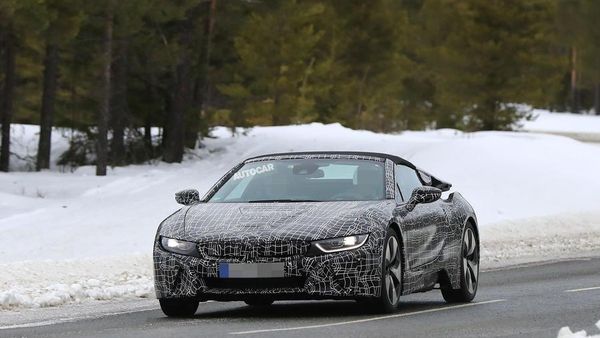 BMW i8 Spyder Terbaru Diuji