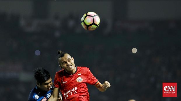 Absennya Rezaldi Hehanusa memengaruhi kekuatan lini belakang Persija.