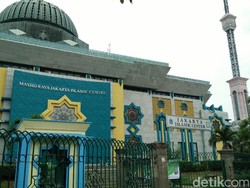 Geliat Islamic Center di Eks Lokalisasi Kramat Tunggak Saat Ramadan