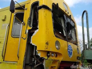 PT KAI akan Minta Ganti Rugi Perusahaan Truk yang Tabrak KA Prameks
