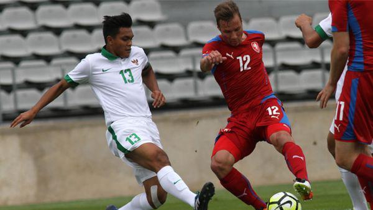 Ilustrasi timnas U-19 lawan RCD Espanyol B. Foto: Ist