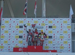 Lagi, Gerry Salim Berjaya untuk Kumandangkan Indonesia Raya