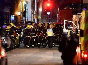 ISIS Klaim Bertanggung Jawab atas Teror Mobil Van di London